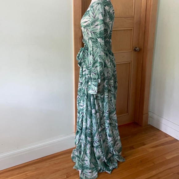 Petal Roz Green Tropical Print Chiffon Maxi Dress, Size S - Picture 10 of 16